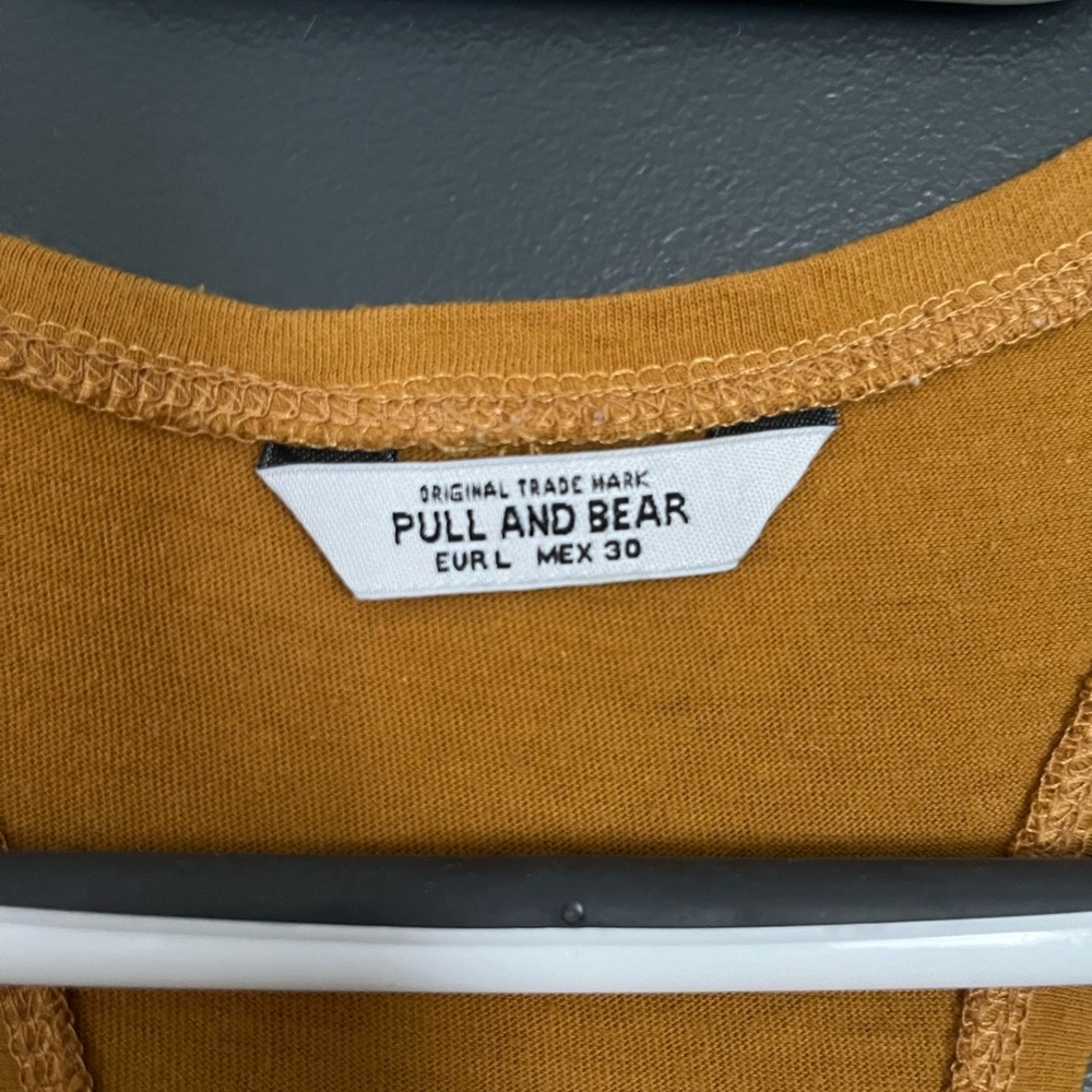 Tan/Mustard Tank Top - Picture 4 of 4
